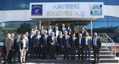 Erciyes'in Geleceğe Yönelik Projeleri Masaya Yatırıldı