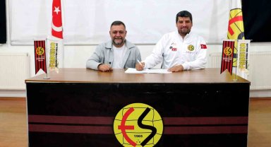 Eskişehirspor Fabrika Futbol Gelişim Akademisi'ne yeni antrenör