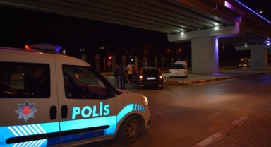 Karaman’da otomobiller çarpıştı: 2 yaralı