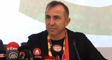 Kayserispor'da Recep Uçar imzayı attı