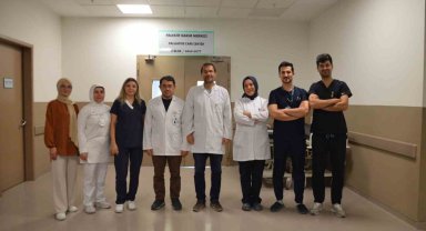 Kıbrıs Gazisi Arslan: "Kurşun yağmuruna tuttular, baktım ayakta duracak gibiyim, tekrar mevziiye döndüm"