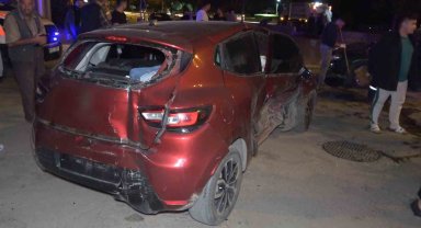 Kırıkkale'de iki otomobil çarpıştı: 4 yaralı