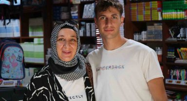 Kırşehir'de ailelerin kırtasiye telaşı başladı