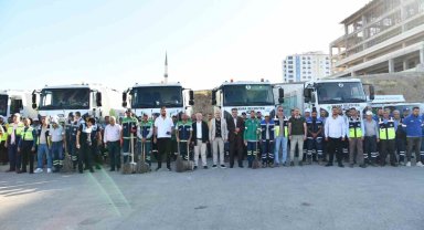 Mamak Belediyesi ilçeyi temiz tutuyor