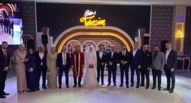 Pursaklar Belediye Başkanı Çetin, nikah kıymaya devam ediyor