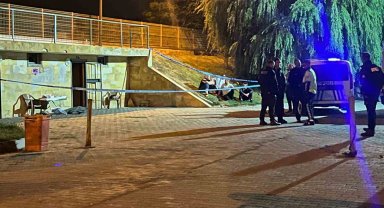 Sandalyeden düşen yaşlı kadın hayatını kaybetti