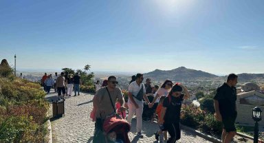 Sivrihisar'a turist akını devam ediyor