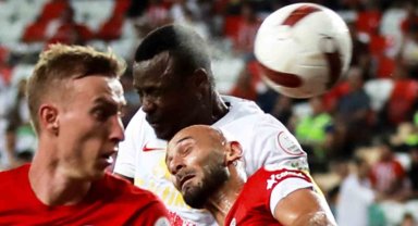 Thiam, Kayserispor tarihine geçti