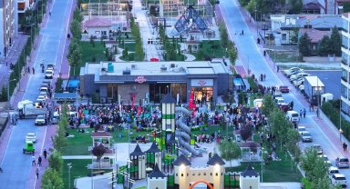Ulubatlıhasan Parkı ve Ulubatlıhasan Kafe Karatay açıldı