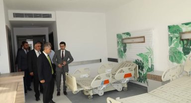 Vali Çelik, Niğde Ömer Halisdemir Eğitim ve Araştırma Hastanesi'nde incelemelerde bulundu