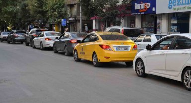 Vatandaşlar Eskişehir'deki trafik sorununa çözüm bulunmasını bekliyor