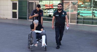 Yakalanacağını anladı, 1'inci kattan atladı
