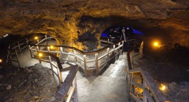 285 metre uzunluğunda 3 kattan oluşuyor: Tarihi Sulu Mağara ziyaretçilerini ağırlıyor