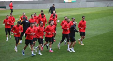 A Milli Futbol Takımı, Letonya maçına hazır