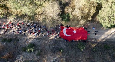 Akdağmadeni ormanlarında 100. Yıl yürüyüşü