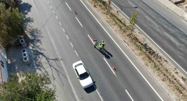 Aksaray'da polis trafiği helikopterle havadan denetledi