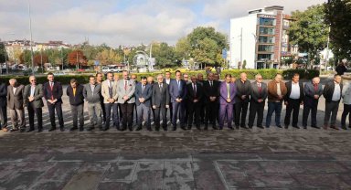 Başkan Savran, muhtarların gününü kutladı