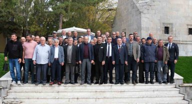 Başkan Yüzügüllü, muhtarları unutmadı