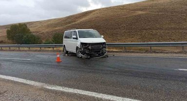 Bir gün önce 7 kişinin öldüğü yerde kaza: 7 yaralı