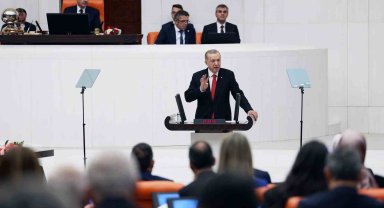Cumhurbaşkanı Erdoğan: "Herkesi yapıcı bir anlayışla yeni anayasa çağrımıza katılmaya davet ediyoruz"
