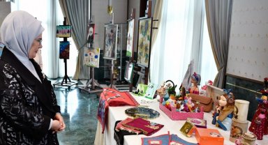 Emine Erdoğan: "Koruyucu ailelik konusunda ön yargı bariyerlerini aşarak büyük yol katettik"