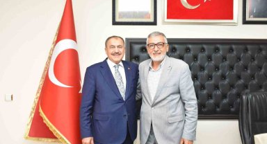 Eski Bakan Eroğlu'ndan Başkan Bozkurt'a ziyaret