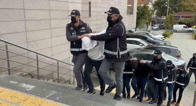Eskişehir'de 'Tefecilik' yaptığı tespit edilen 5 şüpheli yakalandı