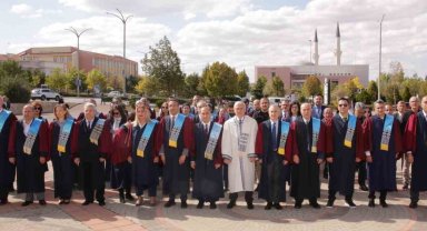 ESOGÜ'de 2023-2024 akademik yılı törenle açıldı