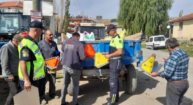 Jandarmadan traktör sürücülerine seminer
