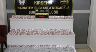Narkotik ekiplerinden 'sentetik ecza hap' operasyonu