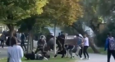 Öğrenciler saç baş birbirine girdi