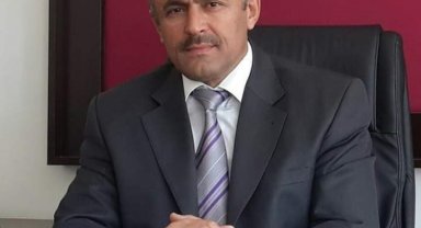 Okul müdürü kalbine yenik düştü