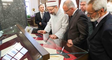 "Belgelerle Diyanet İşleri Başkanlığı Sergisi" açıldı