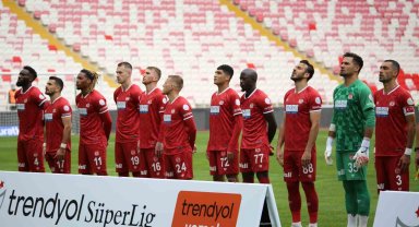Sivasspor, Süper Lig'de 3. mağlubiyetini aldı
