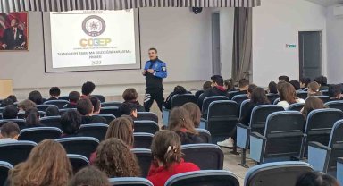 'Teknolojiyi Abartma Geleceğini Karartma' projesiyle öğrenciler bilinçleniyor