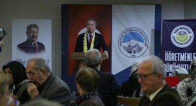 Akar ve Büyükkılıç, Taş Mektepli öğretmenlerin Öğretmenler Gününü kutladı