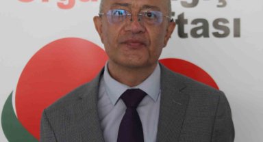 Annesinin böbreği sayesinde hayata tutundu