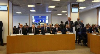 Bakan Işıkhan: "Asgari ücrette bizim temel hedefimiz satın alma gücünün düşmemesidir"