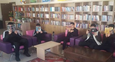 Bakım altındaki çocuklar ile okuma günleri