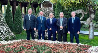 Başkan Büyükkılıç, merkez ilçe belediye başkanları ile bir araya geldi