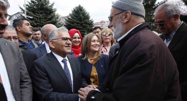 Başkan Büyükkılıç: "İnsanları kucaklayan, bağrına basan, bir yaklaşım içerisindeyiz"