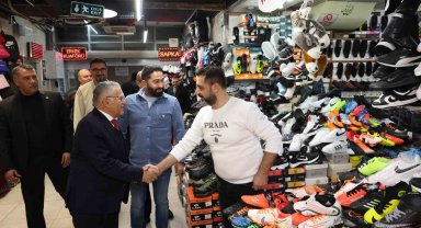 Başkan Büyükkılıç, Yeraltı Çarşısı'nda esnaf ve vatandaşlarla buluştu