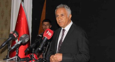 Başkan Şahin: "Bu çatı altında sıradan sendikacılara asla yer olmayacak"