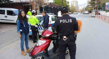Başkent'te okul çevreleri emniyet denetiminde