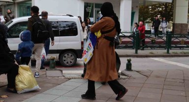Birçok sürücü yaya geçidinde kurallara uymuyor