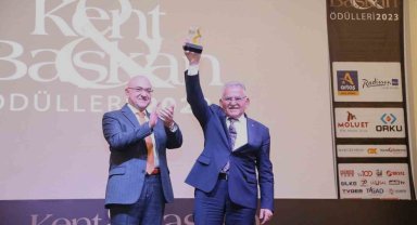 Büyükkılıç'a İç Anadolu'nun En Başarılı Belediye Başkanı Ödülü