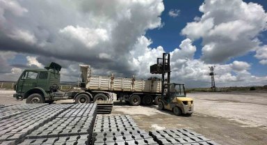 Büyükşehir, 250 bin metrekare kilit beton parke taşı üretti