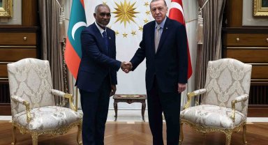 Cumhurbaşkanı Erdoğan, Maldivler Cumhurbaşkanı Muhammed Muizzu ile bir araya geldi.