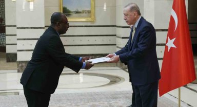 Cumhurbaşkanı Erdoğan, Tanzanya Büyükelçisi Bakari'yi kabul etti