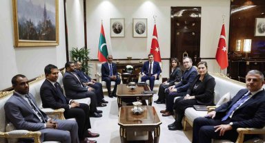 Cumhurbaşkanı Yardımcısı Yılmaz, Maldivler Cumhurbaşkanı Muizzu ile görüştü